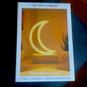 Mini neon moon light. Unopened